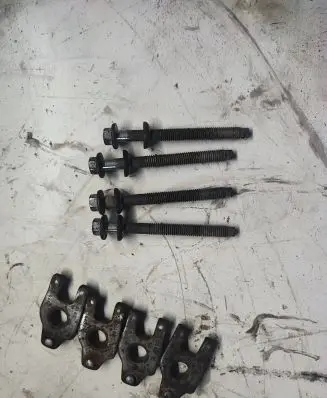 Renault Trafic III (X82) Fuel Injector clamp holder 6457 2815