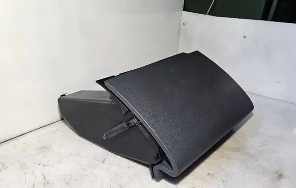 Mitsubishi Colt Glove box MN140024ZZ MN140025ZZ