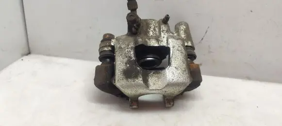 Toyota Prius (XW20) Rear brake caliper 