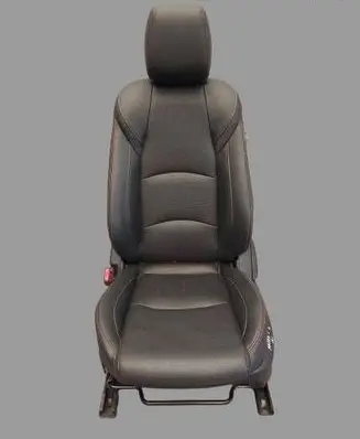 Mazda 3 II Front driver seat 
