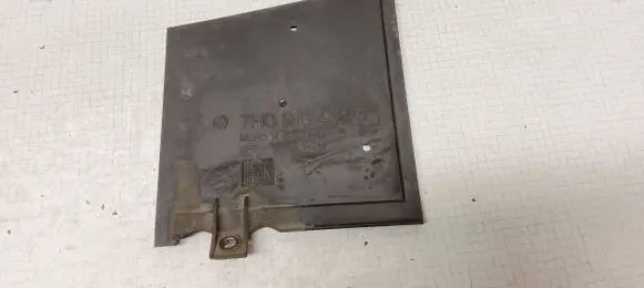 Volkswagen Transporter - Caravelle T5 Battery tray heat shield 7H0915438A
