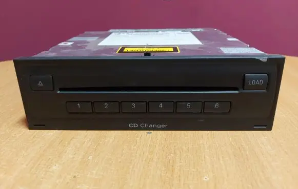 Audi A6 S6 C6 4F CD/DVD changer 4F0035110A