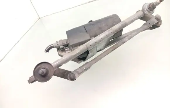 Renault Scenic I Front wiper linkage and motor 0390241352