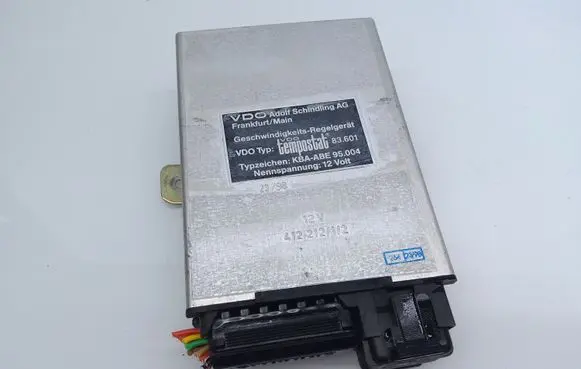 Renault Espace III Other control units/modules 84521619