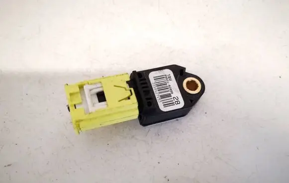 Toyota Auris 150 Airbag deployment crash/impact sensor 8983102080 89831-02080