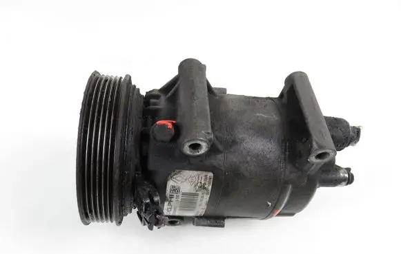 Renault Scenic II - Grand scenic II Air conditioning (A/C) compressor (pump) 8200470242