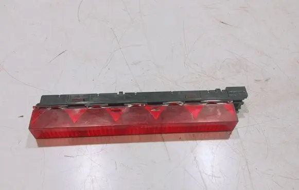 Ford Focus Third/center stoplight 1S7113A613AE 09381204