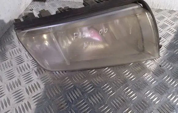 Skoda Fabia Mk1 (6Y) Headlight/headlamp