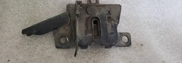 Subaru Forester SF Engine bonnet (hood) release handle