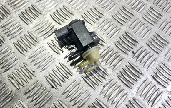 Skoda Roomster (5J) Turbo solenoid valve 1K0906627B