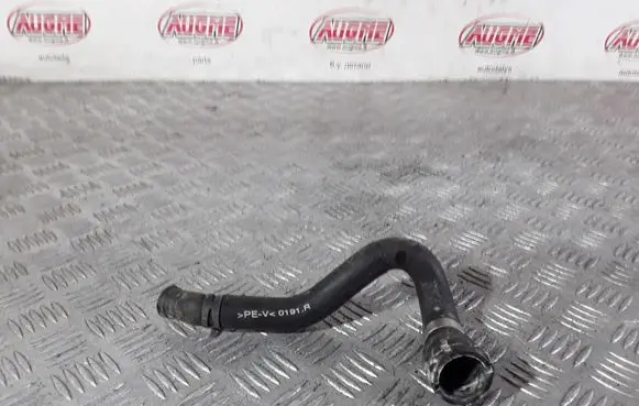 Volkswagen Tiguan Engine coolant pipe/hose 5QF122101E