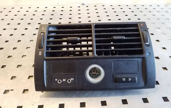 BMW X5 E53 Rear air vent grill 8409081 8370910