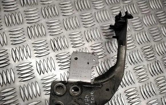 Volvo V70 Other engine bay part 31439528