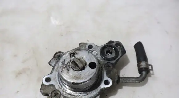 Subaru Legacy Oil pump 