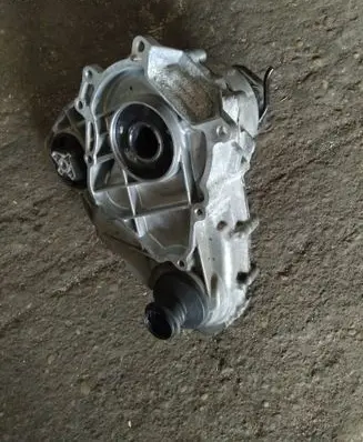 BMW X5 E70 Gearbox transfer box case 7635753
