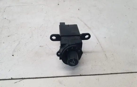 Honda Civic Headlight level height control switch M30424
