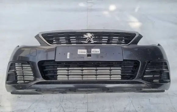 Peugeot 308 Front bumper