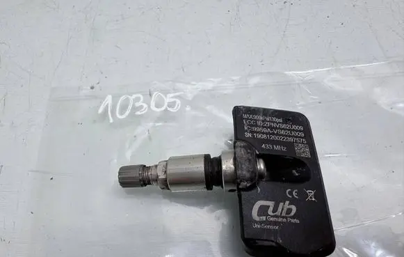 BMW 1 F20 F21 Tire pressure sensor 6855539