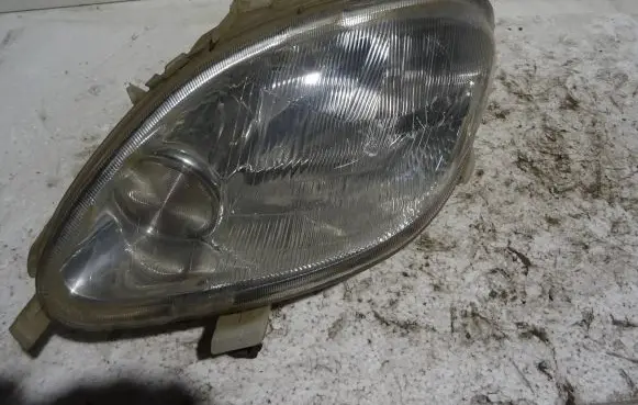 Smart ForTwo I Headlight/headlamp 0301088301