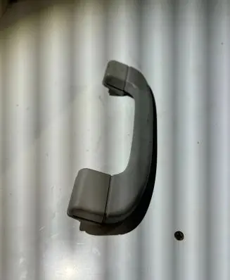 BMW 5 E39 Rear interior roof grab handle 8227593