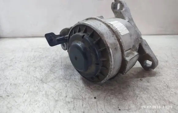 Ford Mondeo MK V Engine mount bracket G3350244