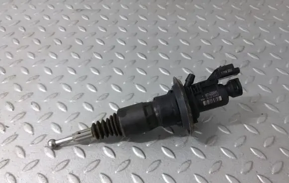 Citroen Berlingo Clutch slave cylinder 9674259580