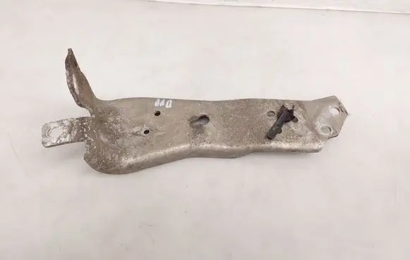Radiator support slam panel bracket