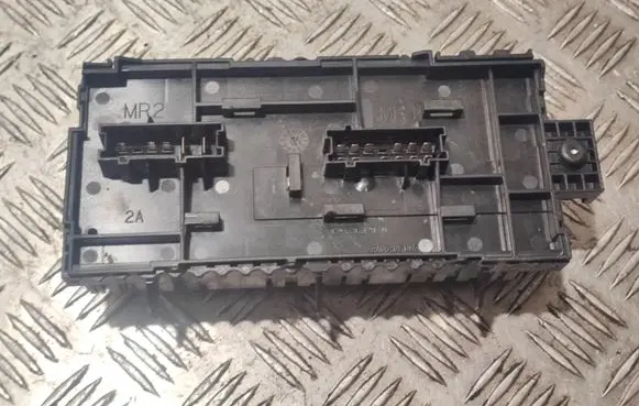 Mercedes-Benz GLE (W166 - C292) Fuse module A1669068201