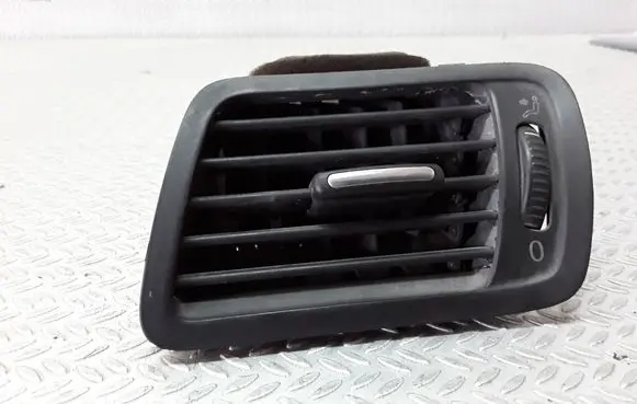 Volkswagen PASSAT B6 Dashboard side air vent grill/cover trim 3C1819701E