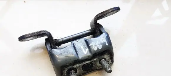Nissan Qashqai+2 Tailgate/trunk/boot hinge ESC3