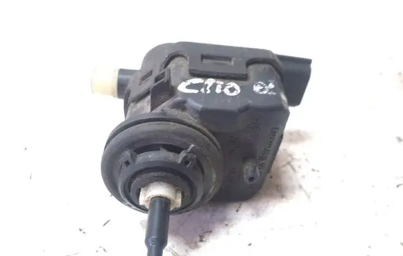 Renault Clio II Headlight level adjustment motor 8200428994