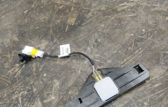 Opel Mokka B Seat pressure sensor 41844015C