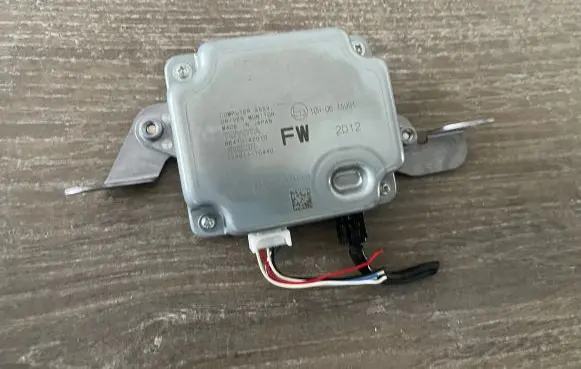 Toyota bZ4X Other devices 8647042010