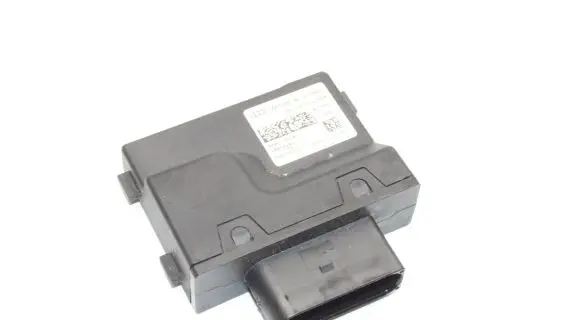 Audi A4 S4 B9 8W Fuel injection pump control unit/module 8W0906093G