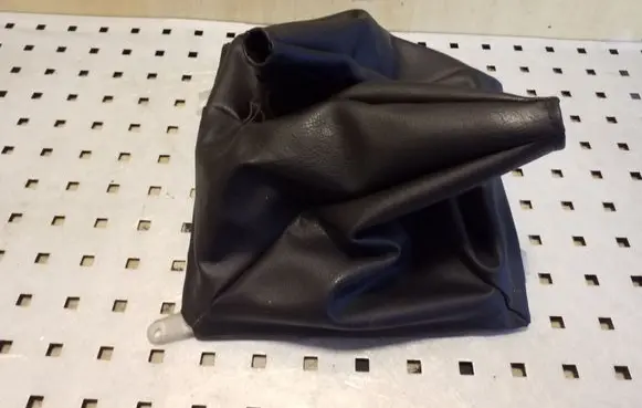 Opel Frontera B Gear lever shifter trim leather/knob