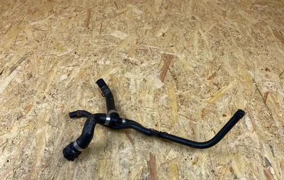 Skoda Scala Engine coolant pipe/hose 2Q0122101CH