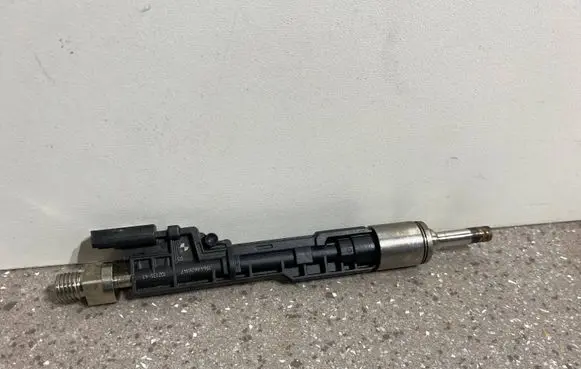 BMW 7 G11 G12 Fuel injector 8626147 13648626147 13538626147
