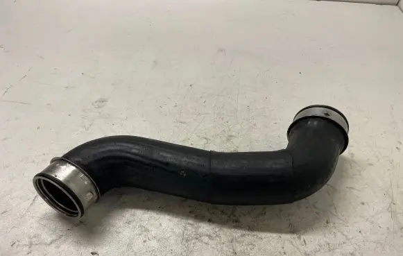 Mercedes-Benz E W211 Intercooler hose/pipe A2115283782
