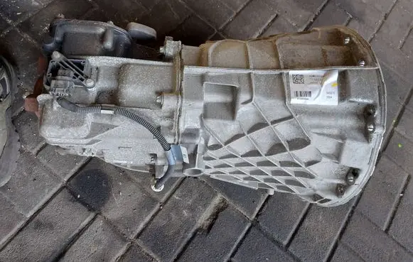 Mercedes-Benz Vito Viano W447 Manual 5 speed gearbox A9062602401 A9062610503