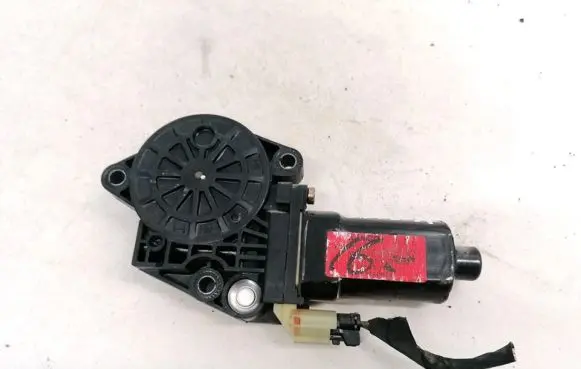 Hyundai Elantra Rear door window regulator motor 834602D000 83460-2D000
