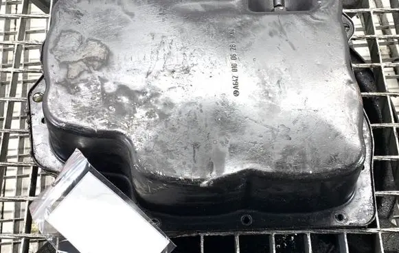 Mercedes-Benz S W221 Oil sump A6420100628