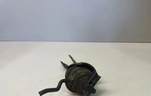 Volkswagen PASSAT B6 Turbo system vacuum part 75530329