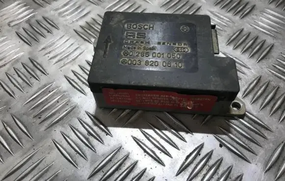 Mercedes-Benz E W124 Airbag control unit/module 0038200610 0285001050