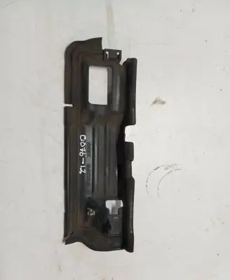 Volvo V70 Intercooler air channel guide 31353424