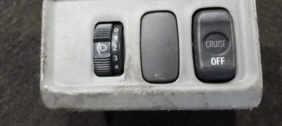 Mitsubishi Galant Headlight level height control switch MR216441