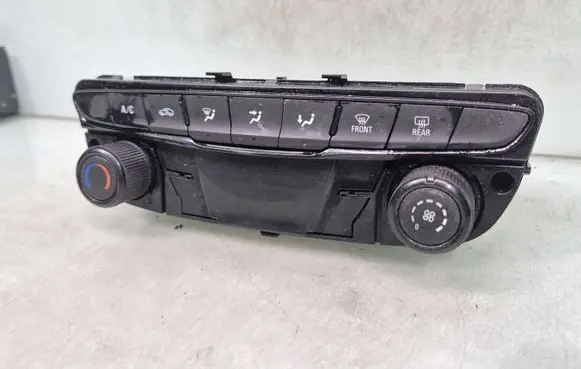 Opel Astra K Climate control unit 39042438