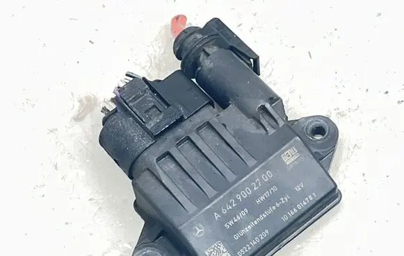 Mercedes-Benz ML W164 Glow plug pre-heat relay A6429002700