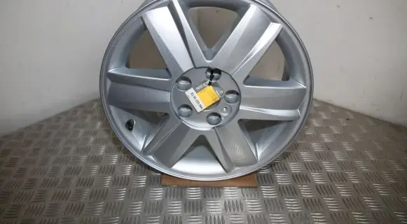 R16 alloy rim