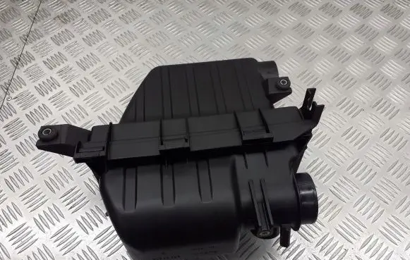 Suzuki Ignis Air filter box