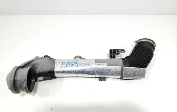 BMW X1 U11 Intercooler hose/pipe 8471994